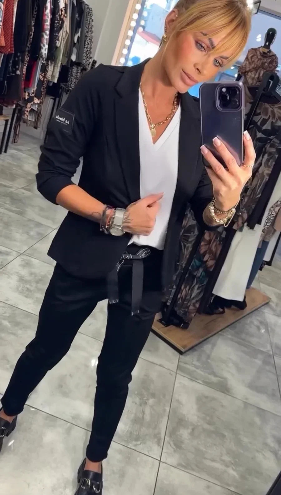 Penélope - Traje a medida con chaqueta suave y pantalones cómodos de jogging