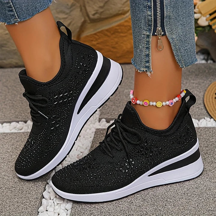 Gisela – Zapatillas ortopédicas con pedrería brillante