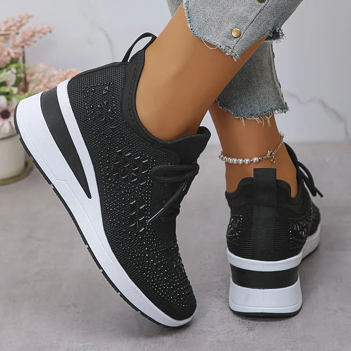 Gisela – Zapatillas ortopédicas con pedrería brillante