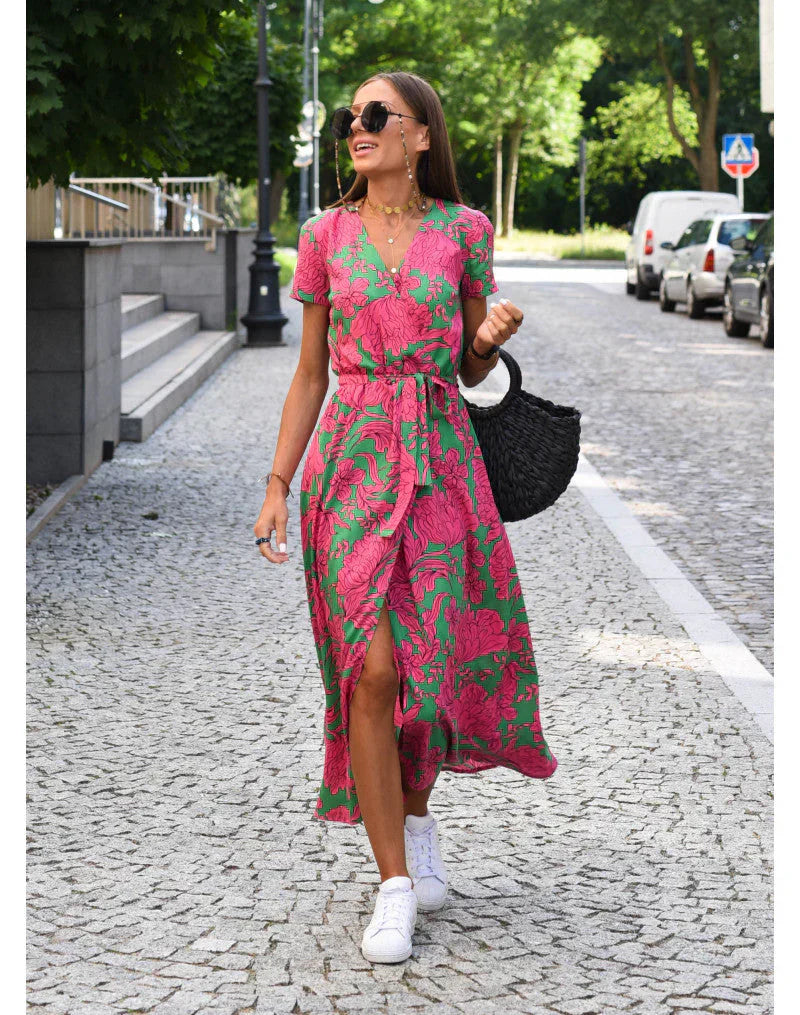 Nagore™ | Vestido acampanado con escote en V