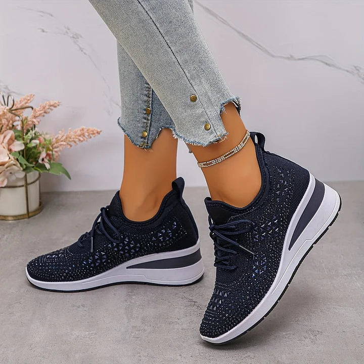 Gisela – Zapatillas ortopédicas con pedrería brillante