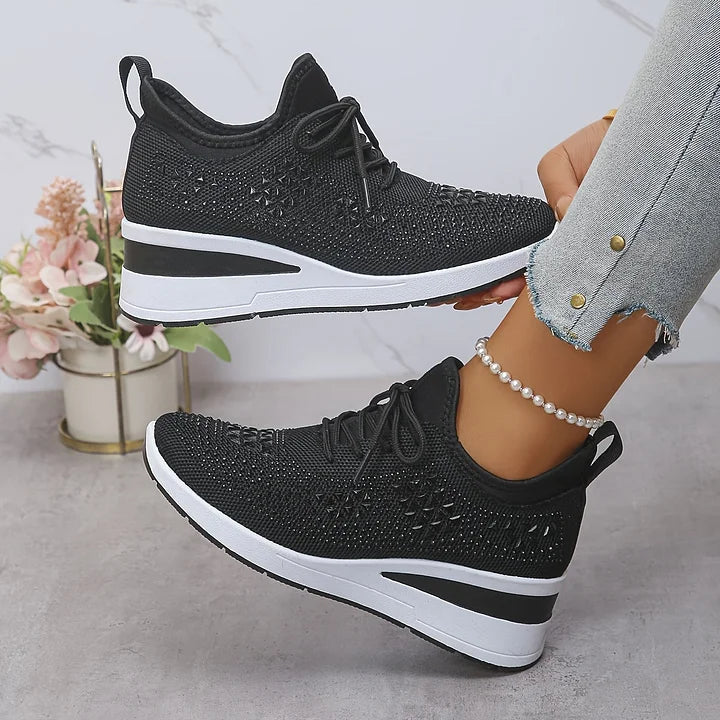 Gisela – Zapatillas ortopédicas con pedrería brillante