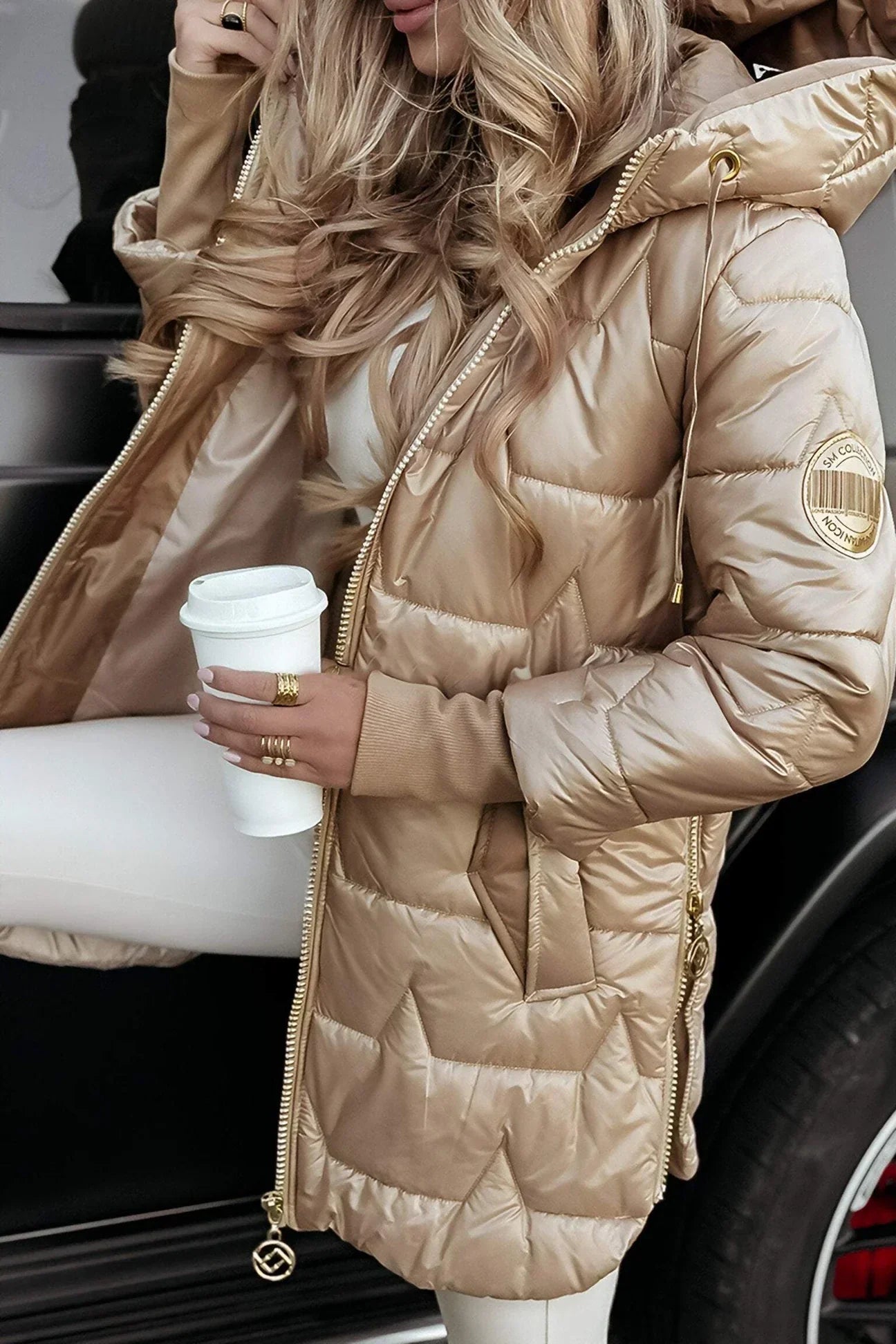 Naima - Elegante abrigo de invierno con capucha y acolchado